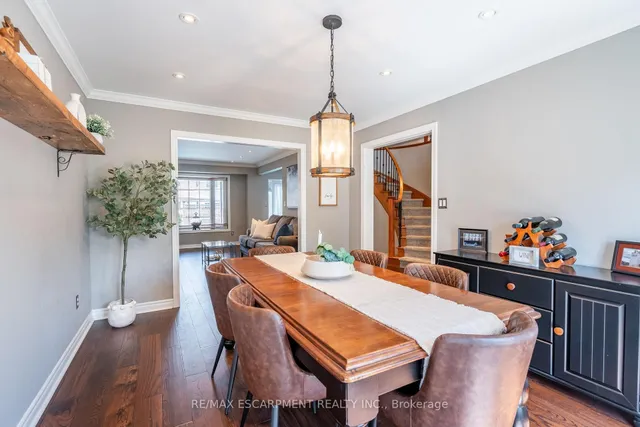 Additional property image - 2431 Baxter Cres