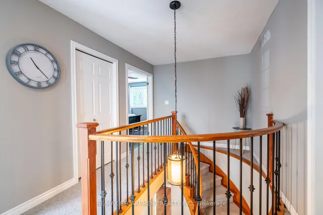 Additional property image - 2431 Baxter Cres