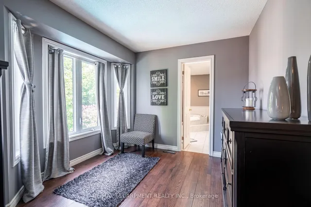 Additional property image - 2431 Baxter Cres