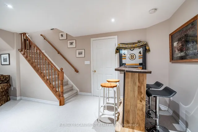 Additional property image - 2431 Baxter Cres