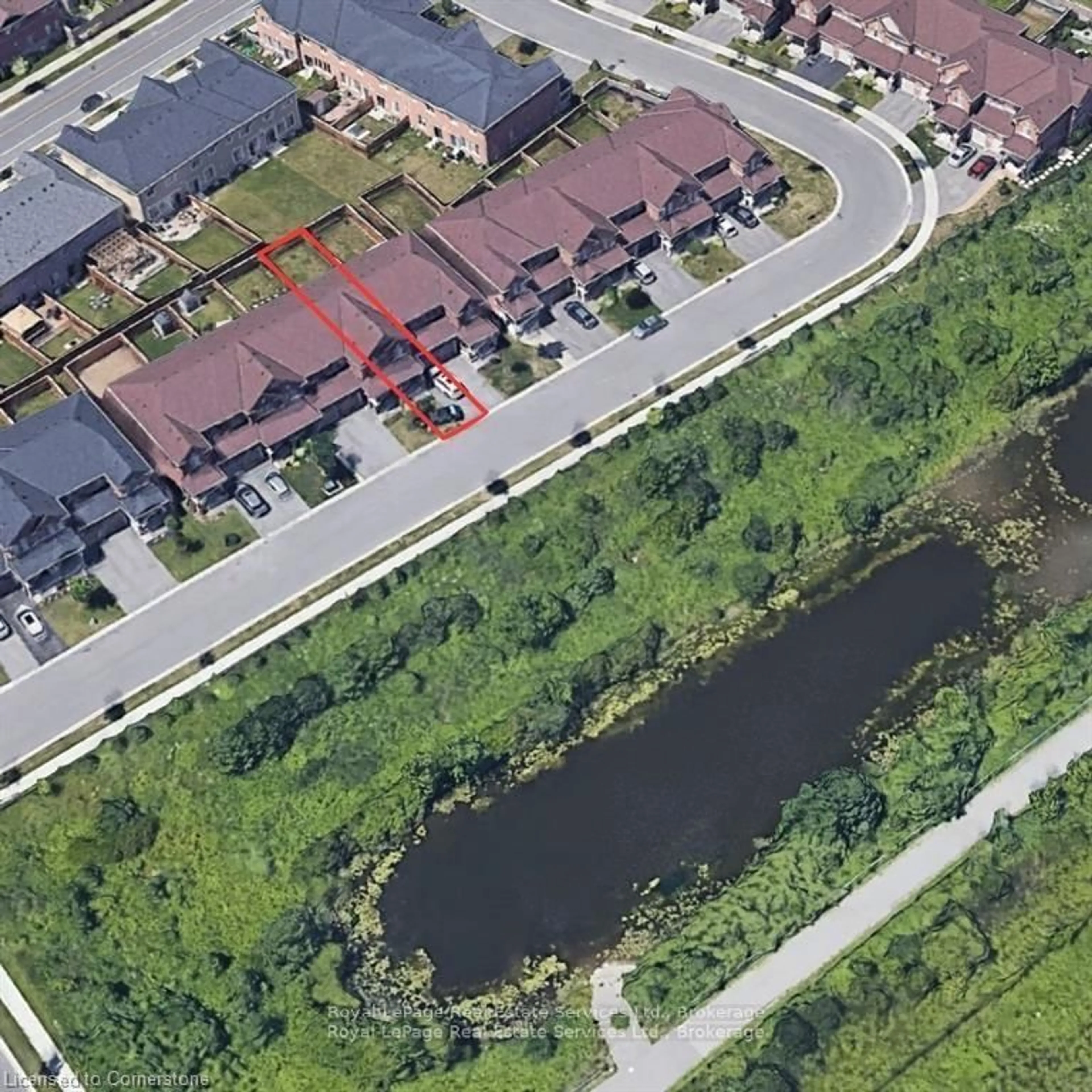 A pic from outside/outdoor area/front of a property/back of a property/a pic from drone, street for 106 HANSON Cres, Milton Ontario L9T 8L5