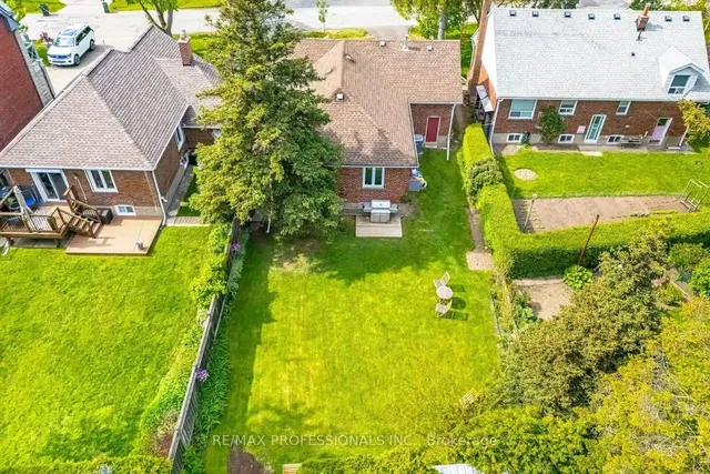 Additional image 44 of 39 Old Oak Rd