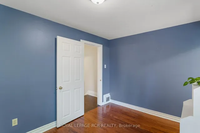Additional property image - 542 Runnymede Rd