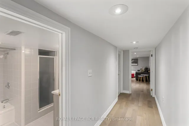 Additional property image - 542 Runnymede Rd