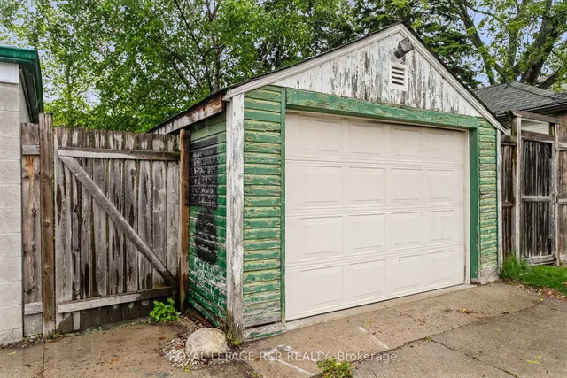 Additional property image - 542 Runnymede Rd
