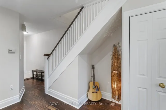 Additional property image - 542 Runnymede Rd