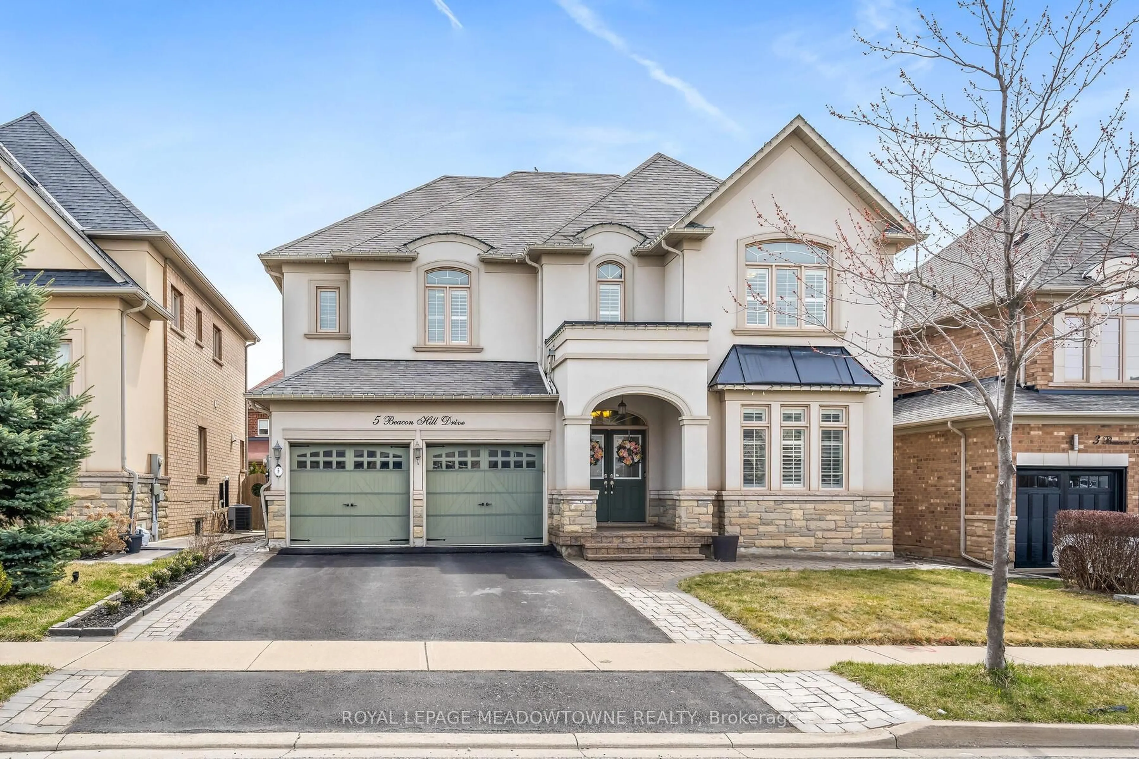 Home with brick exterior material, street for 5 Beacon Hill Dr, Brampton Ontario L6X 0V6