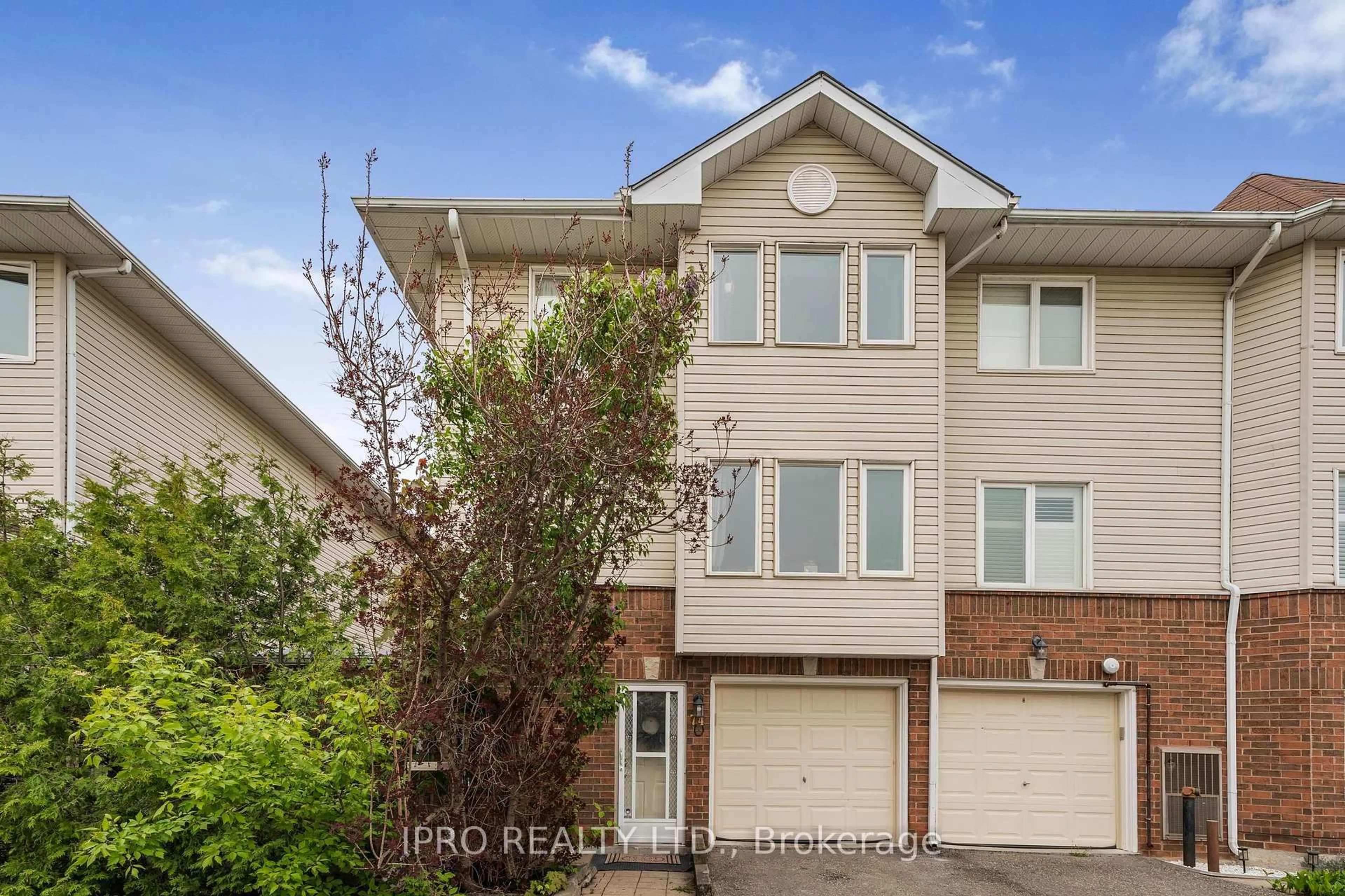 Home with vinyl exterior material, street for 74 Stewart Maclaren Rd #76, Halton Hills Ontario L7G 5L9