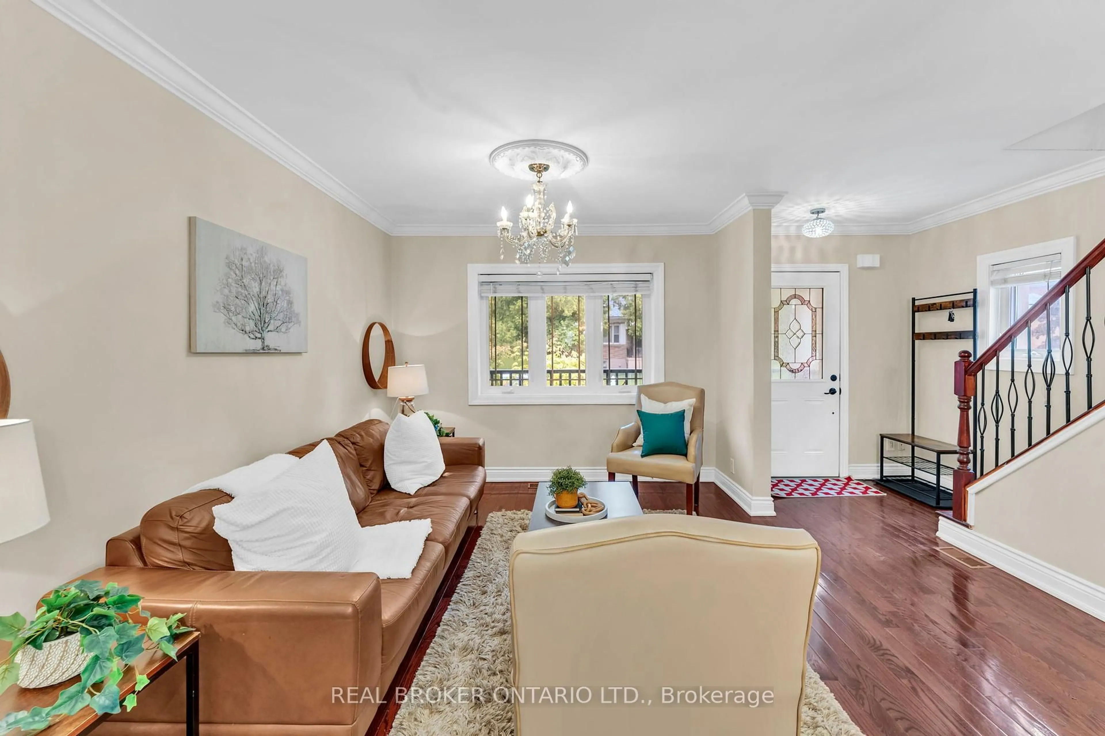 Living room with furniture, unknown for 20 Dunraven Dr, Toronto Ontario M6M 1H1