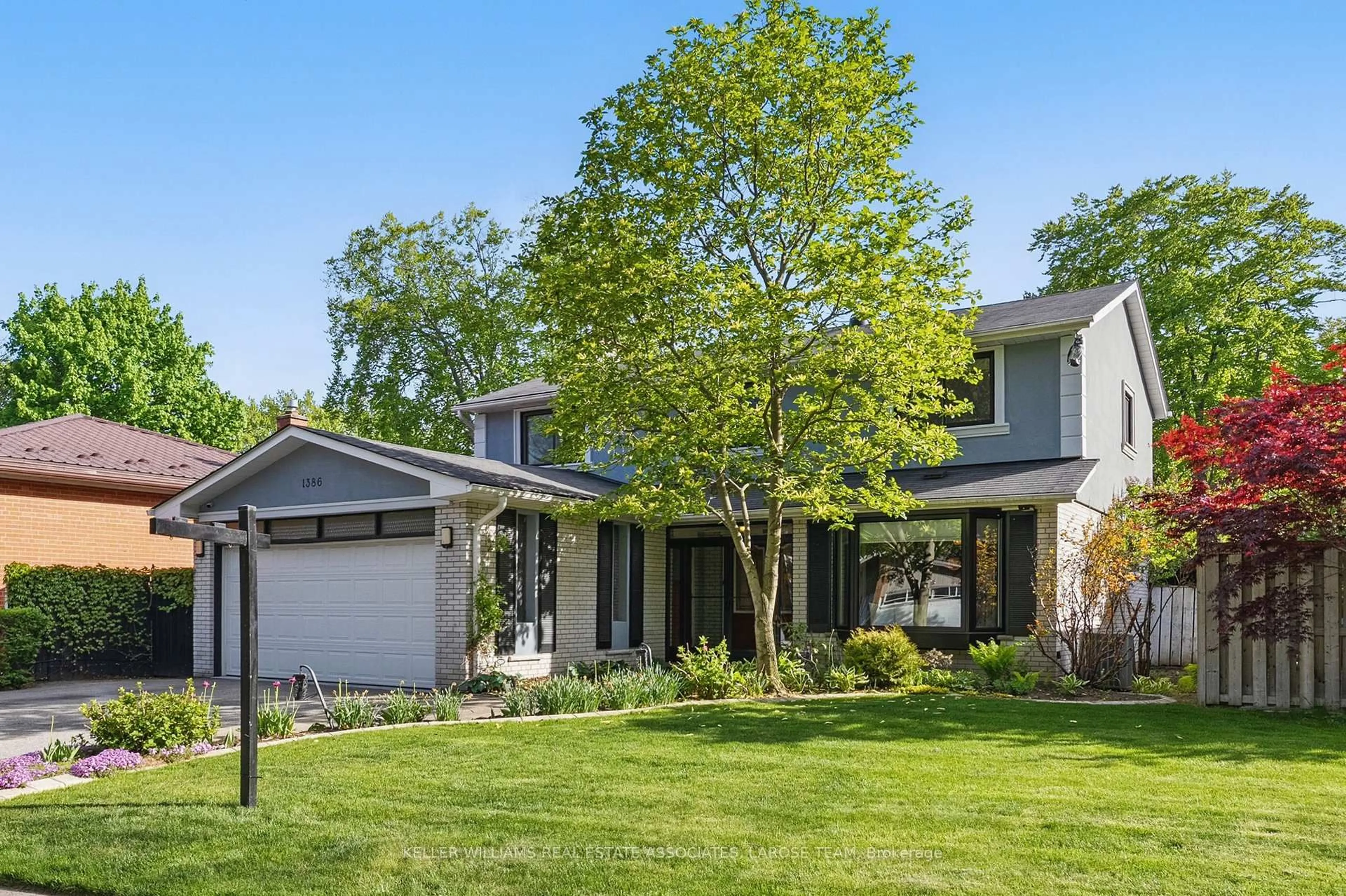 Unknown for 1386 Myron Dr, Mississauga Ontario L5E 2N4
