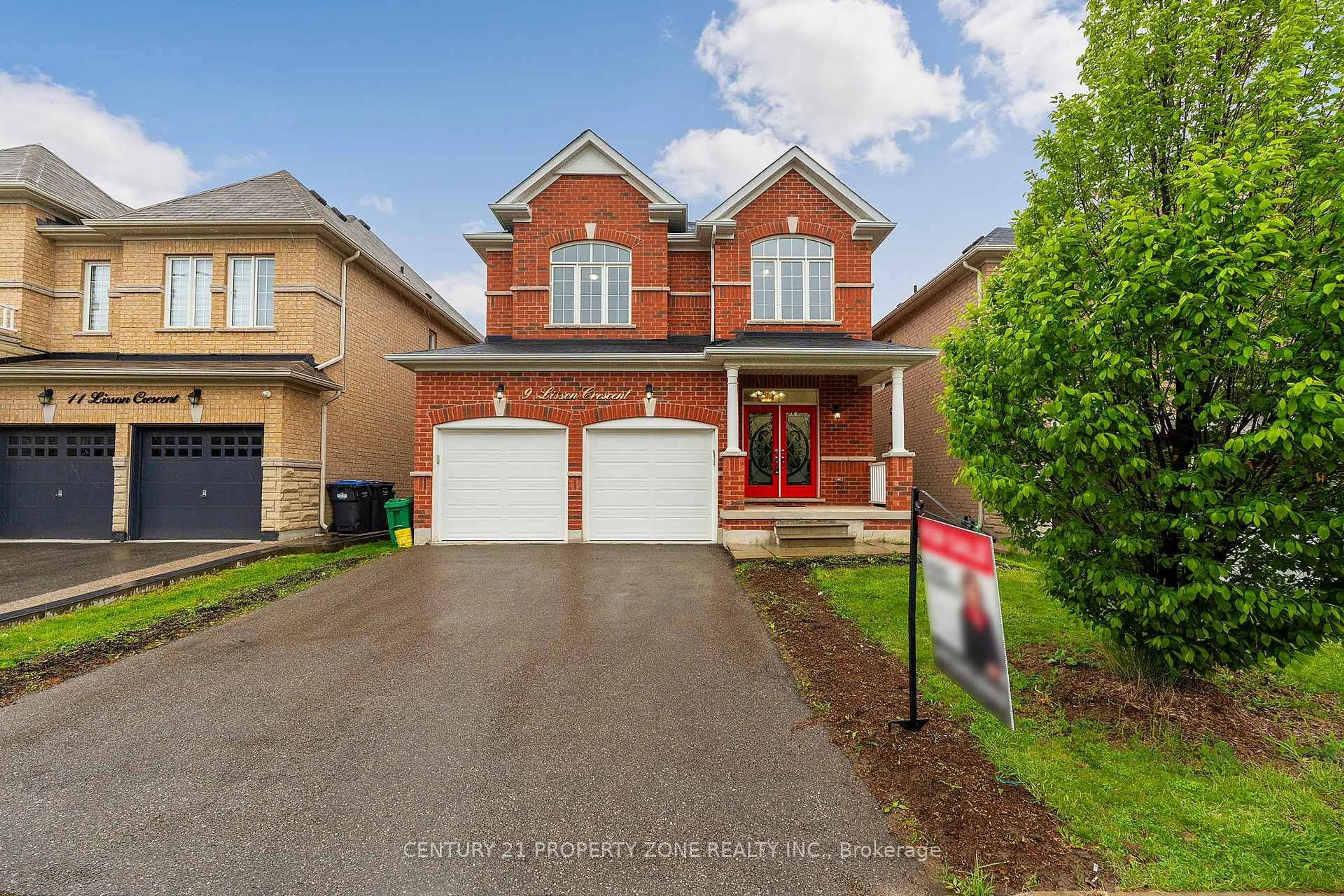 Home with brick exterior material, street for 9 Lisson Cres, Brampton Ontario L6X 5H8