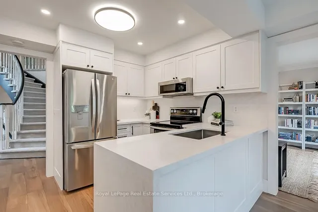 Additional property image - 2101 Grosvenor St