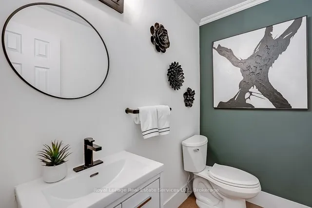 Additional property image - 2101 Grosvenor St