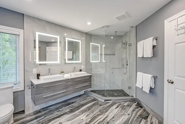 Additional property image - 2101 Grosvenor St