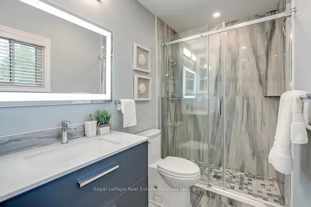 Additional property image - 2101 Grosvenor St