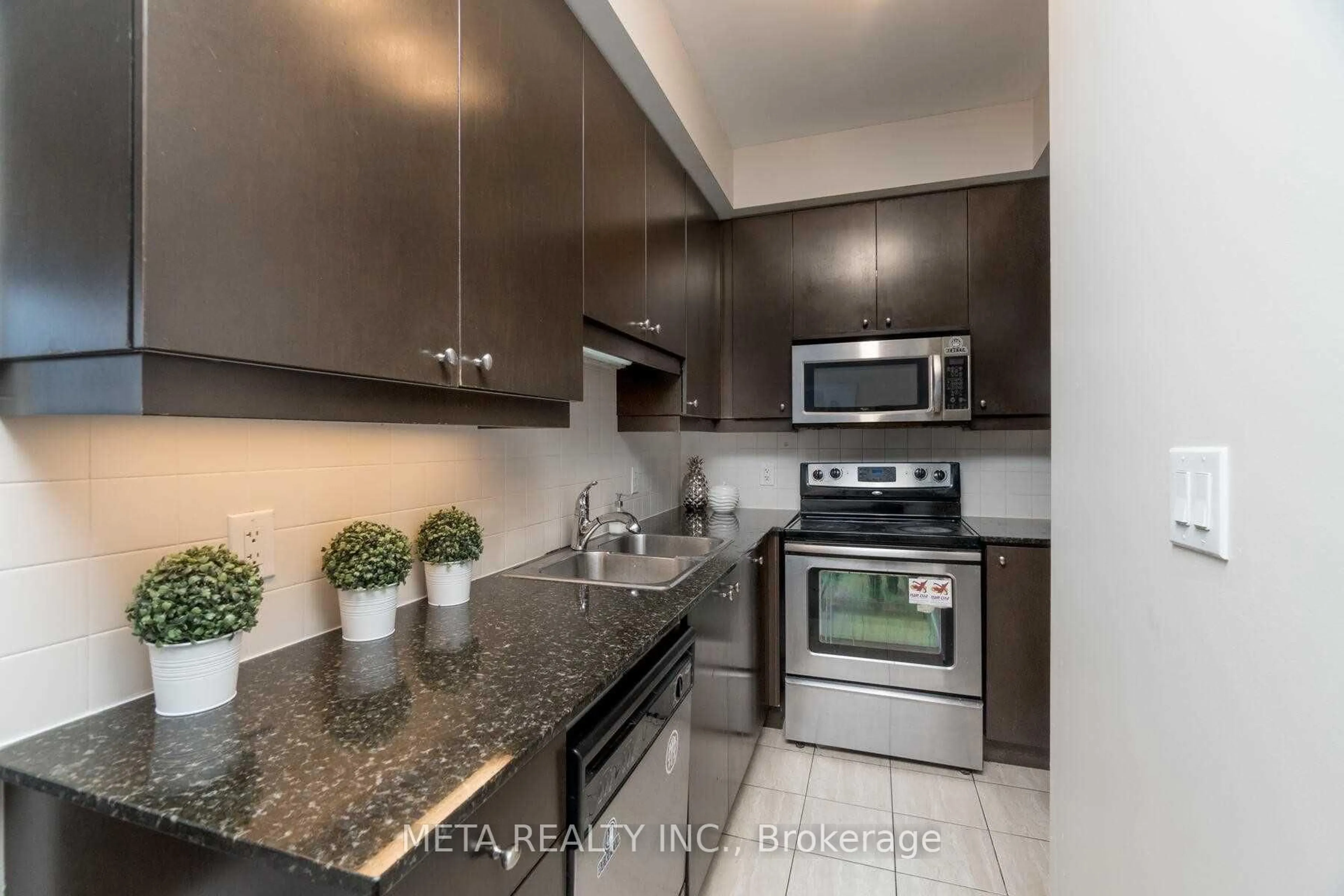 Standard kitchen, ceramic/tile floor for 50 Absolute Ave #2106, Mississauga Ontario L4Z 0A8