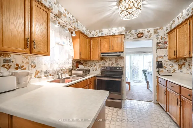 Additional property image - 4302 Bacchus Cres