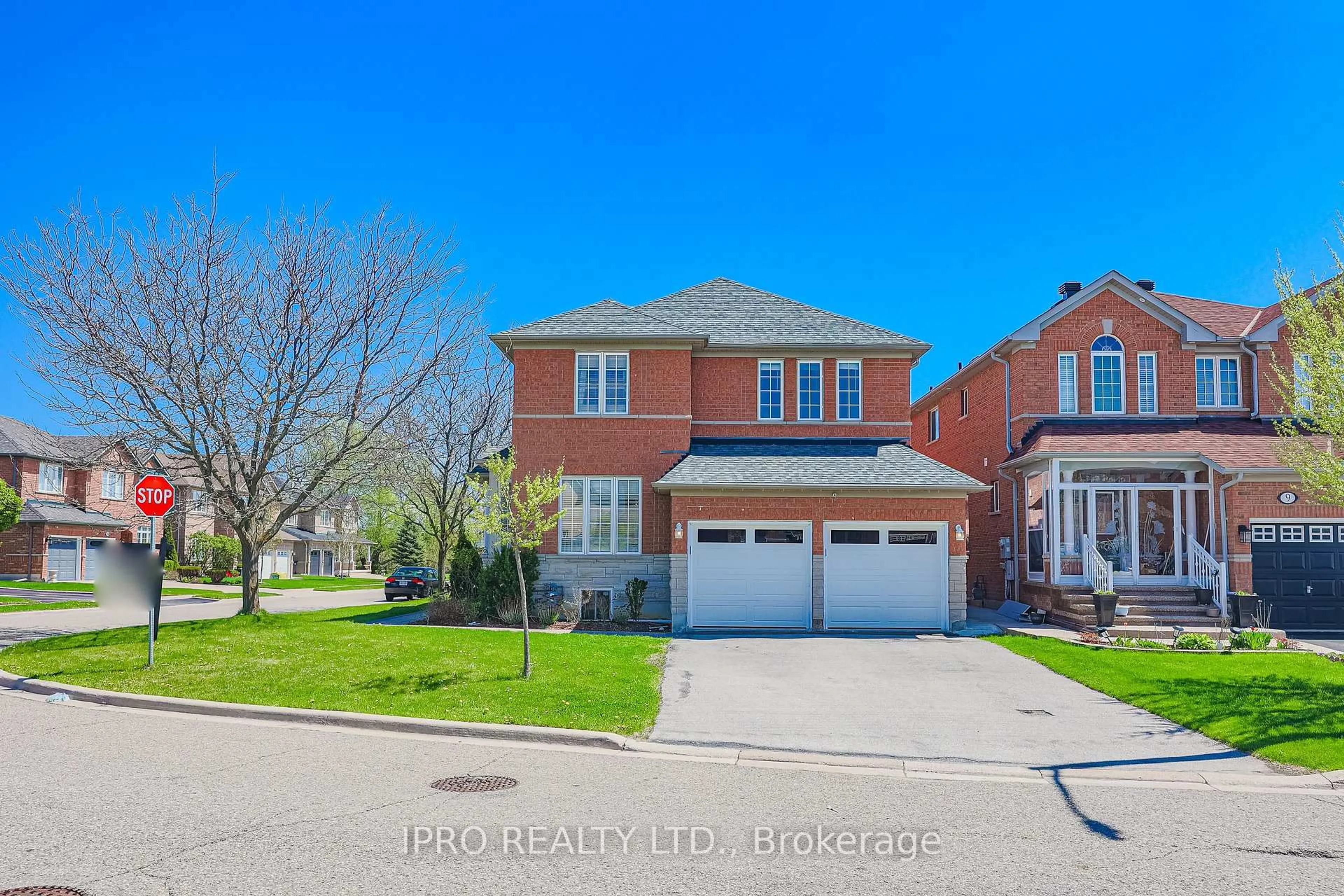 Home with brick exterior material, street for 14 Martineau Rd, Brampton Ontario L6P 1H2