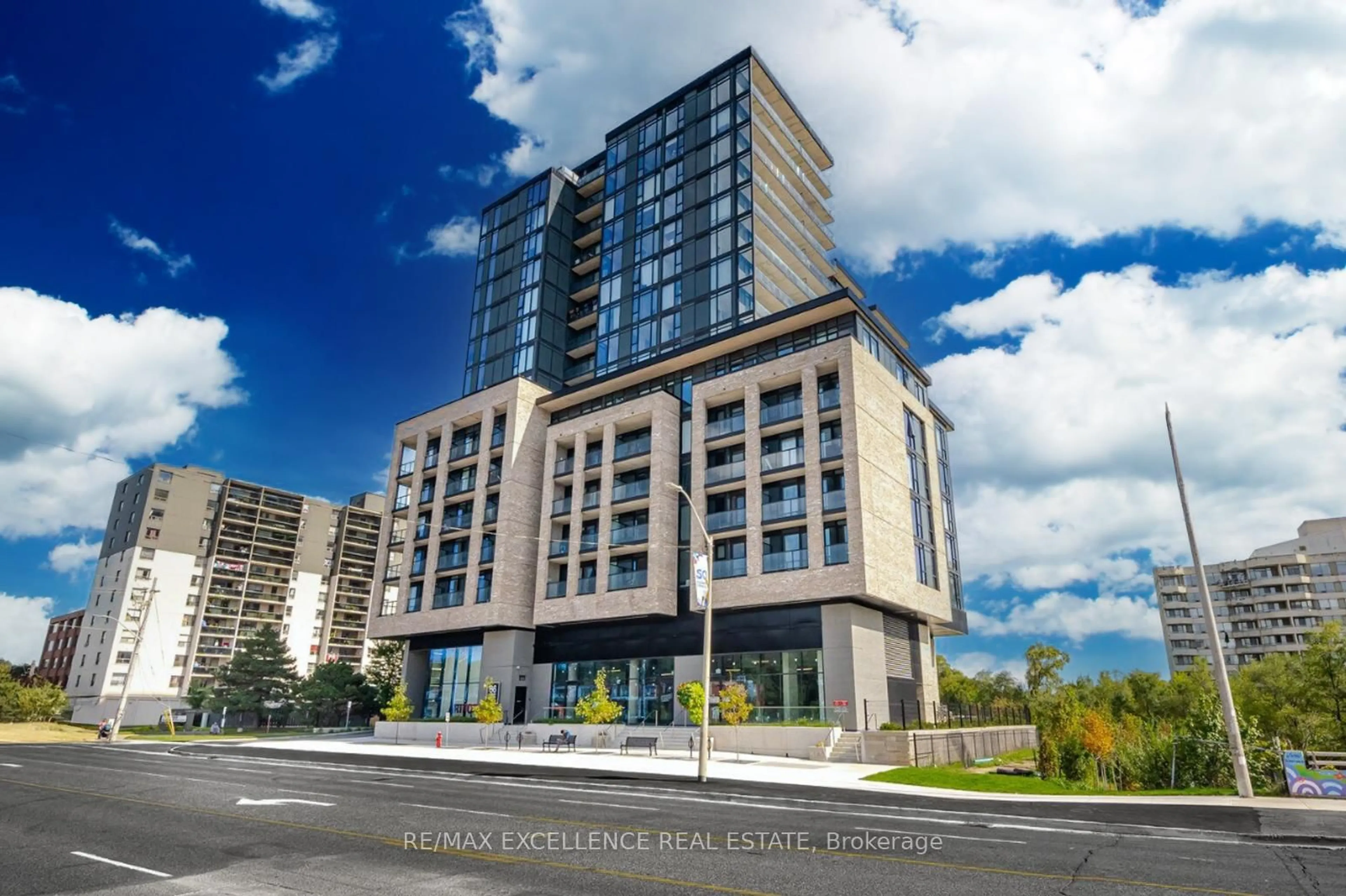 Unknown for 86 Dundas St #718, Mississauga Ontario L5A 0B1