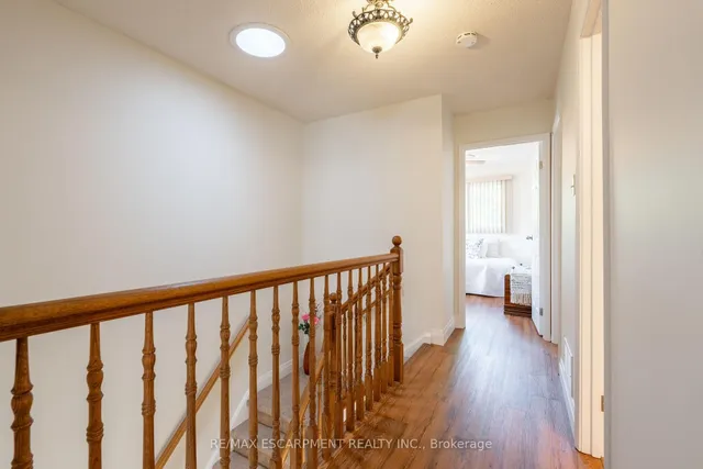 Additional property image - 2301 Cavendish Dr Unit 122