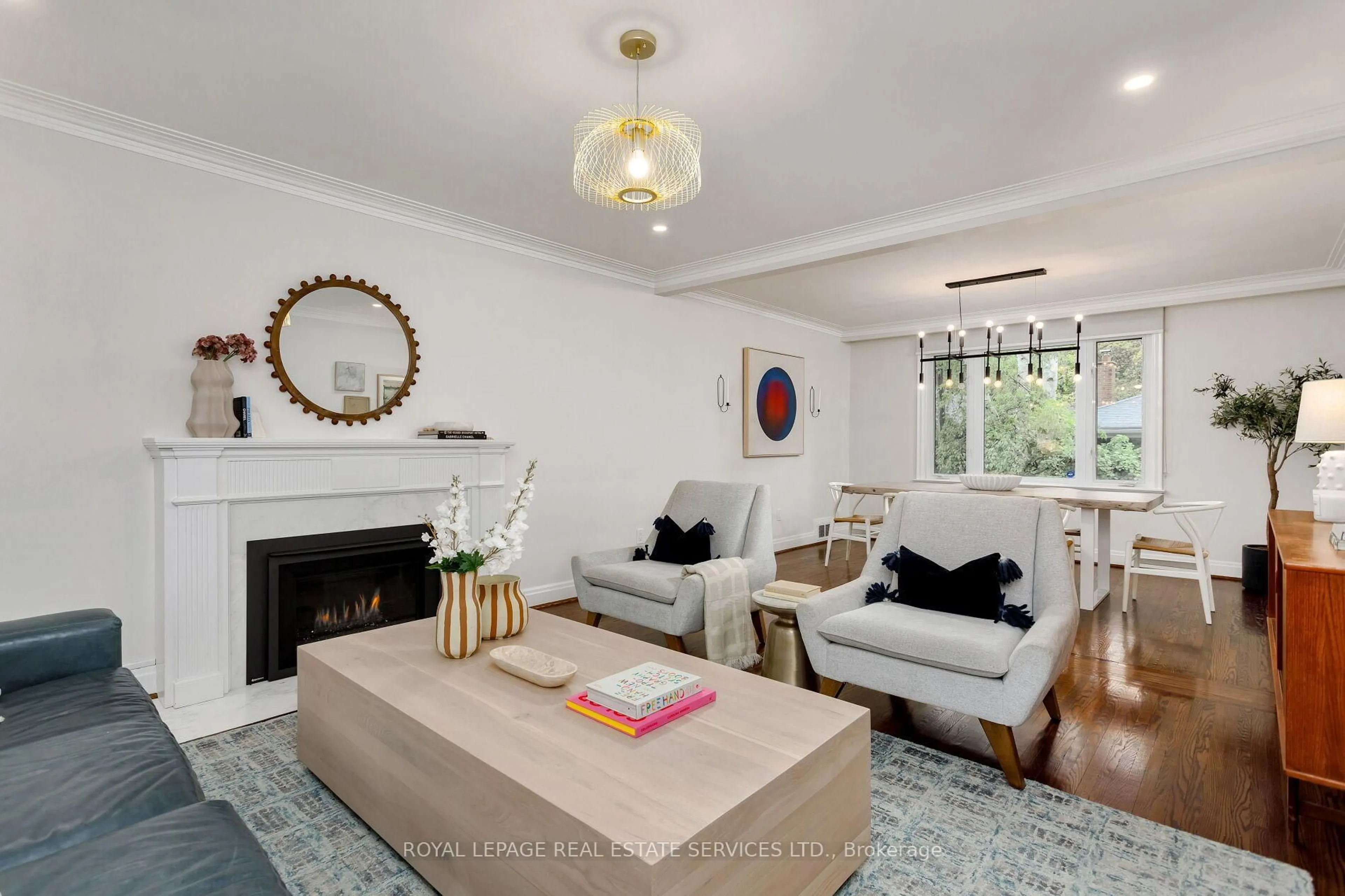 Living room with furniture, unknown for 246 Berry Rd, Toronto Ontario M8Y 1X9