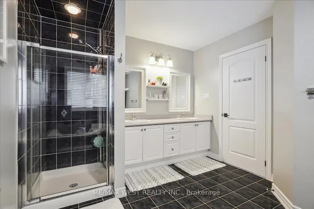Additional property image - 52 Goreridge Cres