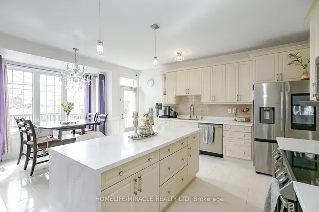 Additional property image - 24 Old Cleeve Cres