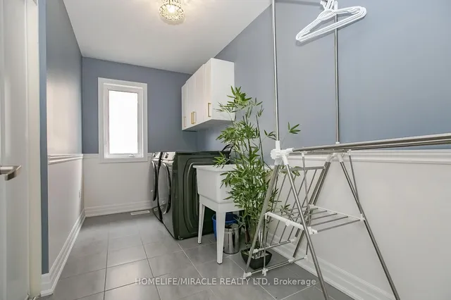 Additional property image - 24 Old Cleeve Cres