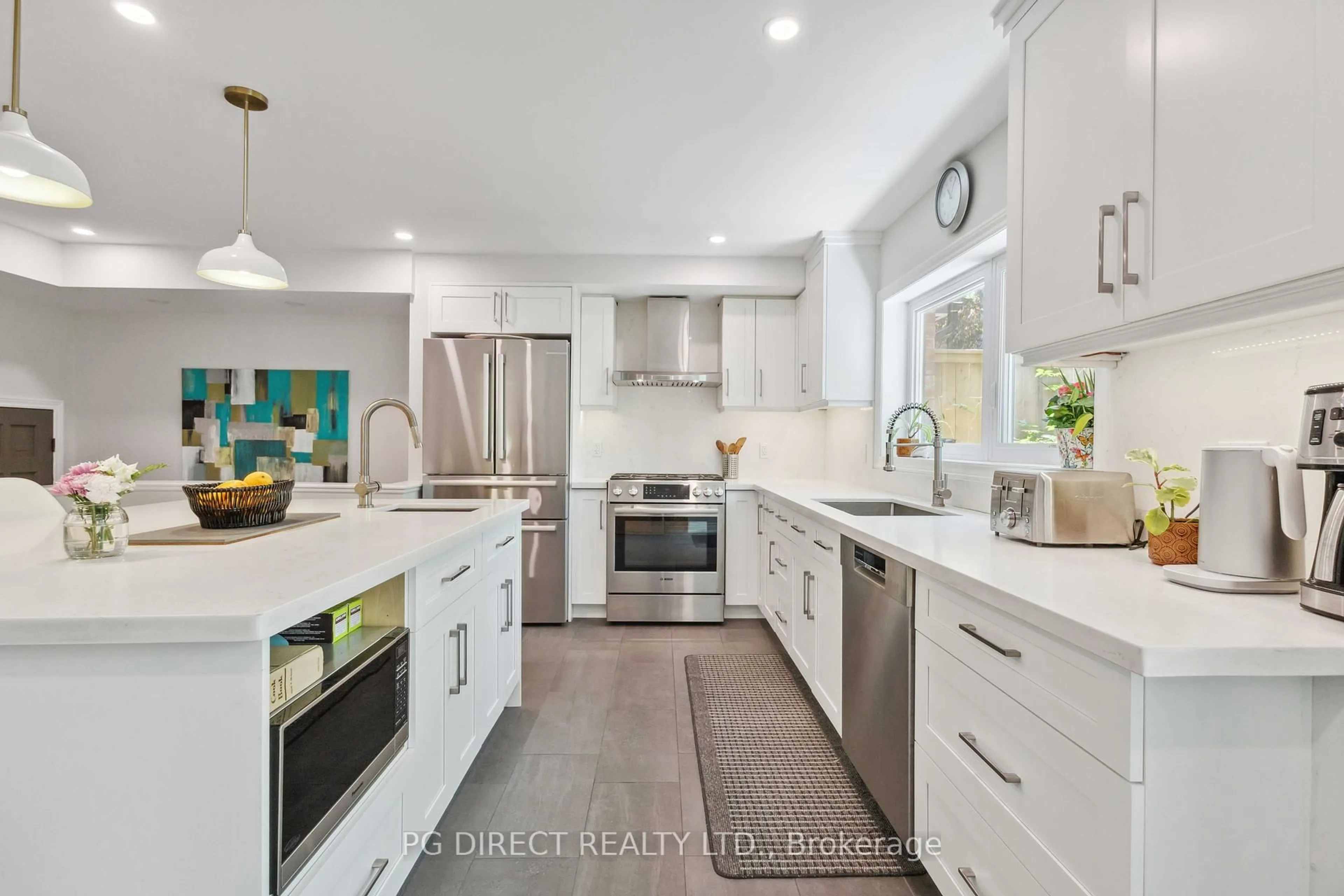 Contemporary kitchen, ceramic/tile floor for 27 Warren Cres, Toronto Ontario M6S 4S1