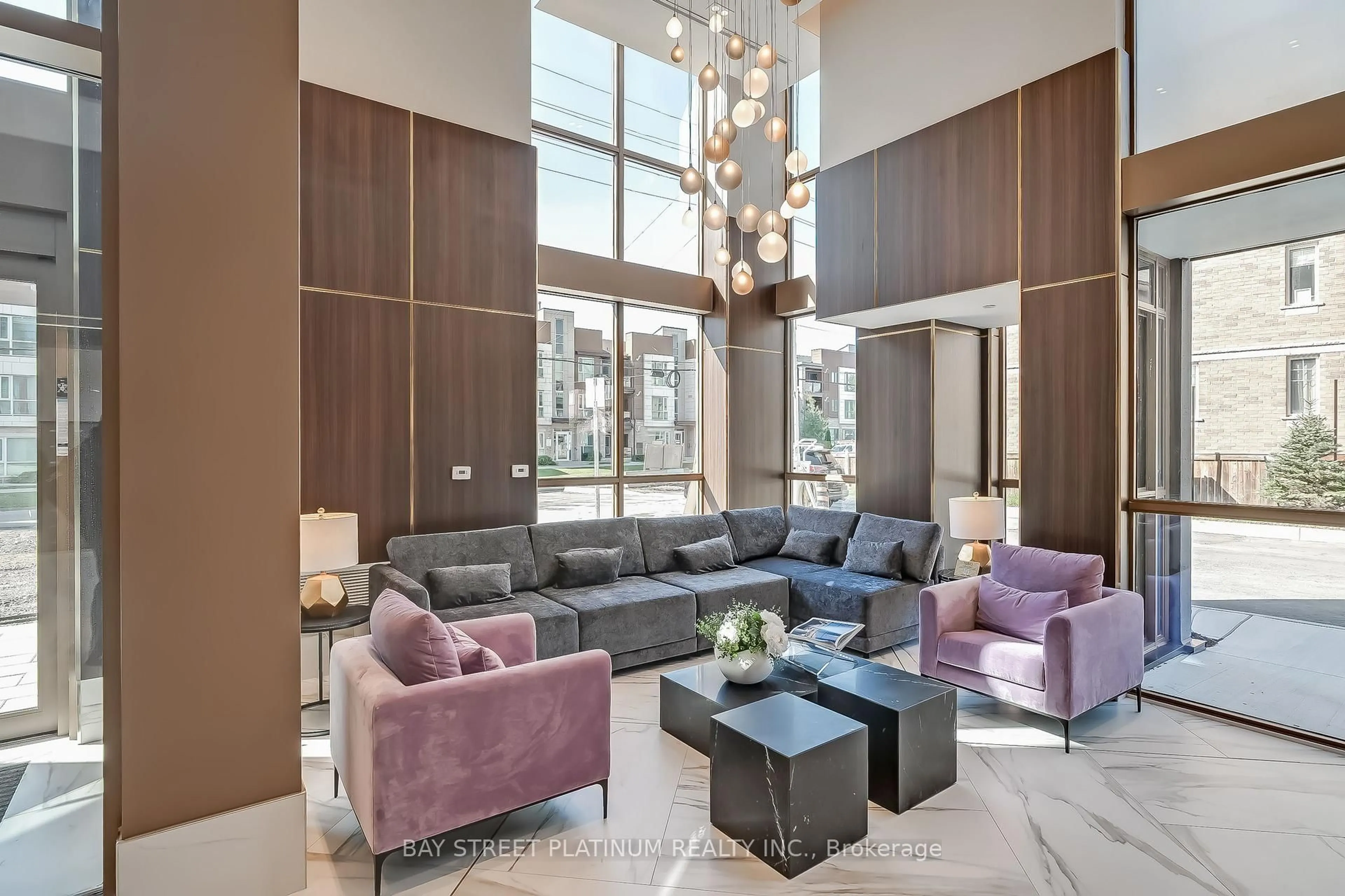 Living room with furniture, unknown for 2343 Khalsa Gate #537, Oakville Ontario L6M 4J2