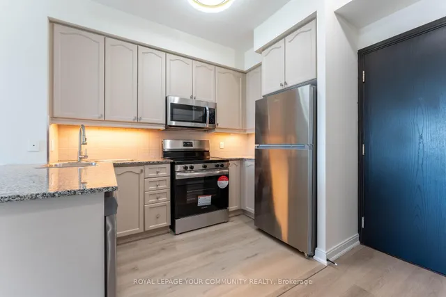 Additional property image - 80 Absolute Ave Unit 1210