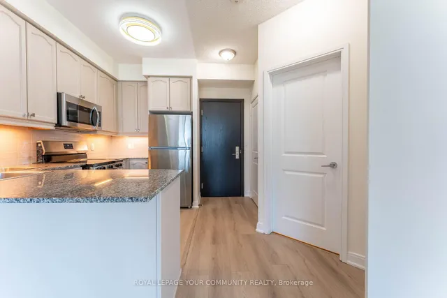 Additional property image - 80 Absolute Ave Unit 1210