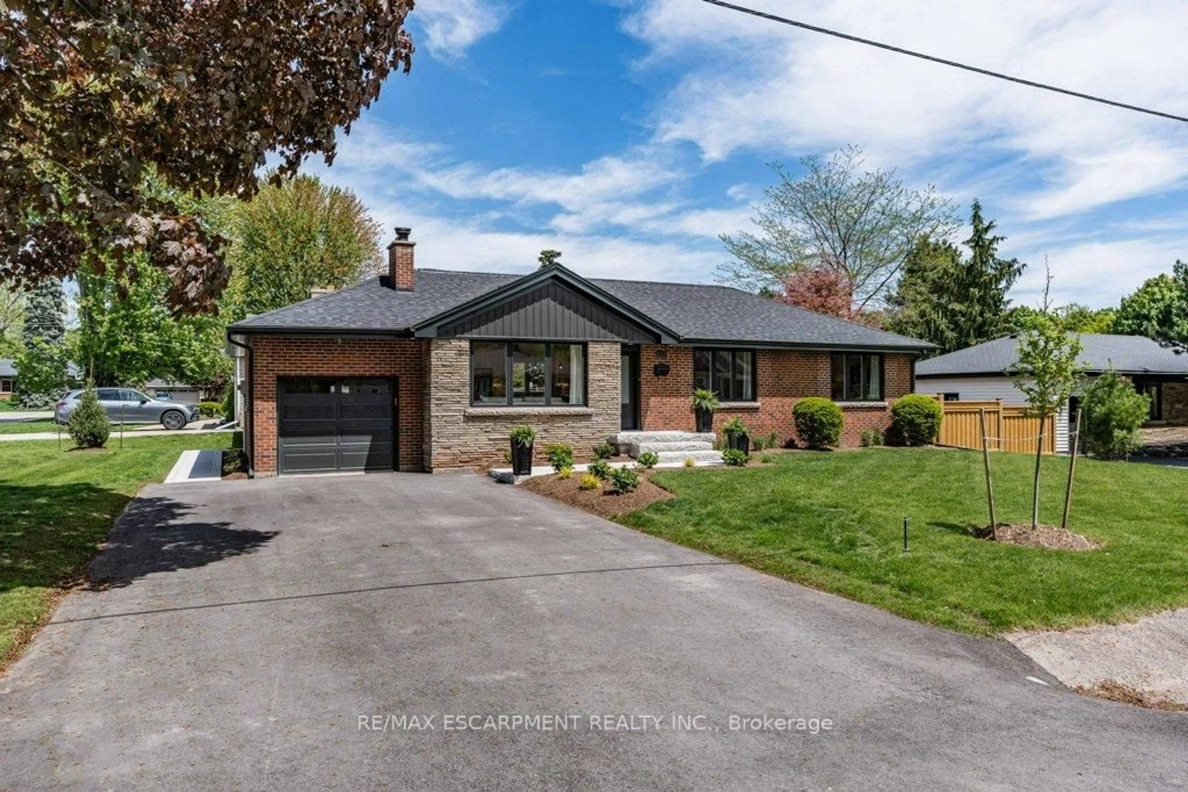 Home with brick exterior material, street for 877 Condor Dr, Burlington Ontario L7T 3A8