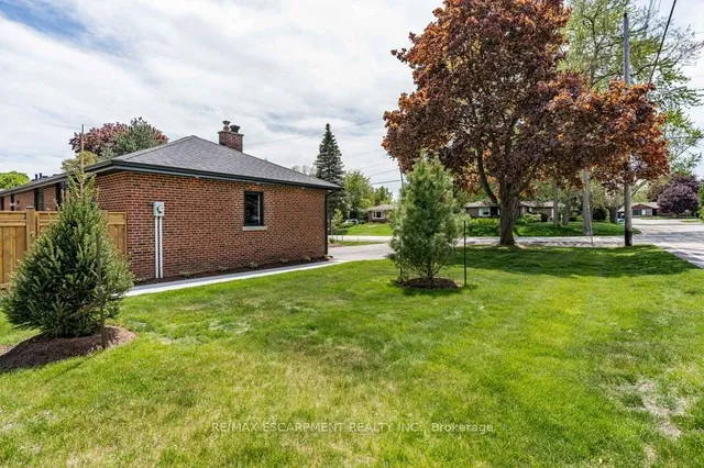 Additional property image - 877 Condor Dr