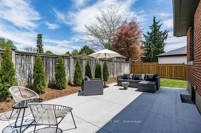 Additional property image - 877 Condor Dr