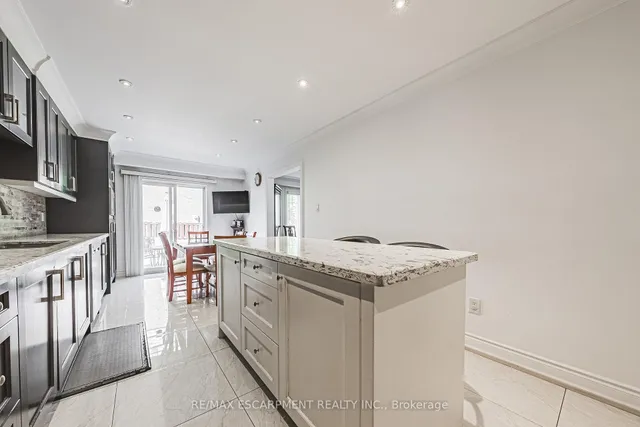 Additional property image - 5008 Willowood Dr