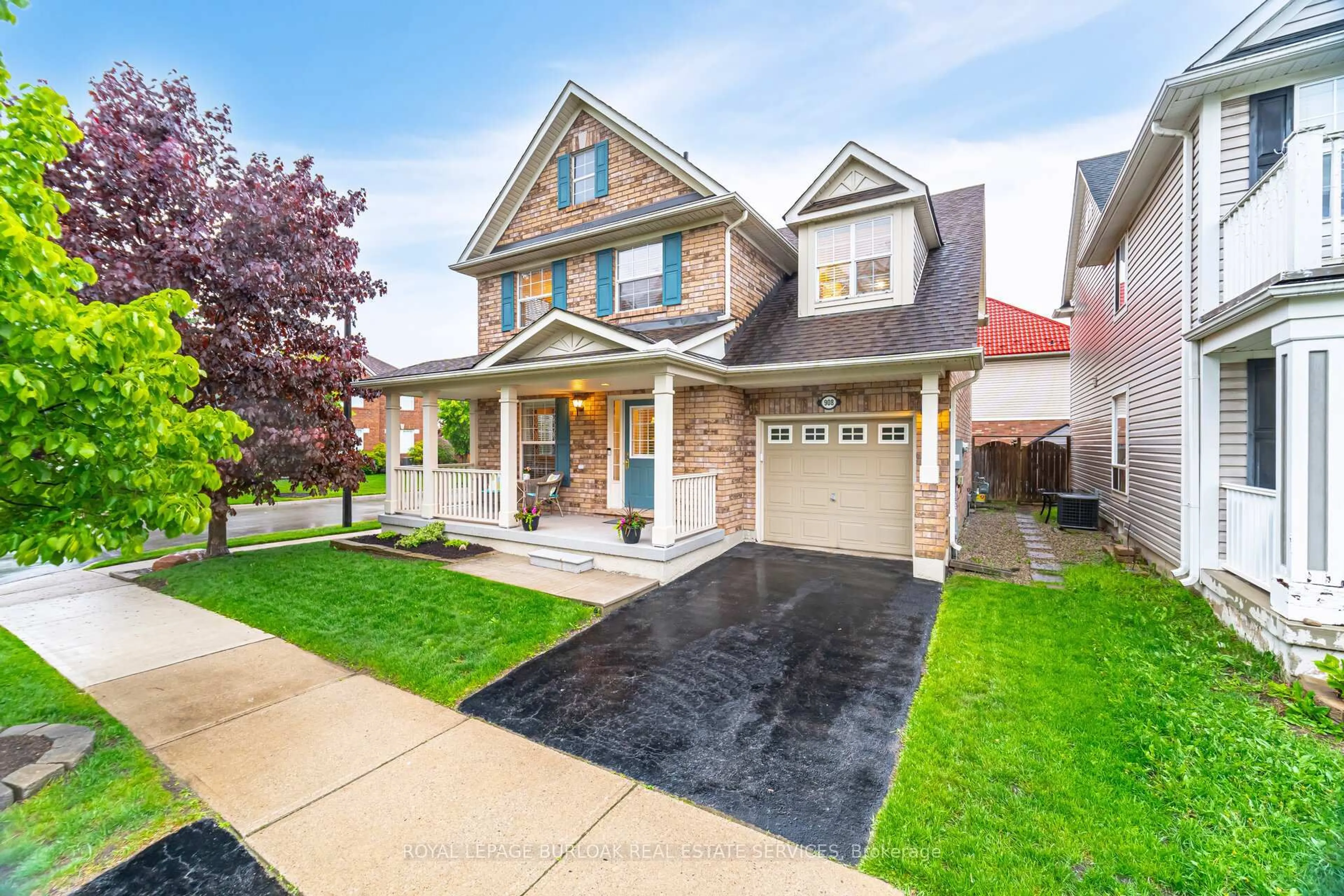 Home with brick exterior material, street for 908 Lancaster Blvd, Milton Ontario L9T 6A4