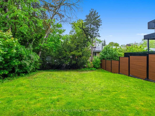 Additional property image - 6 Ashton Manr