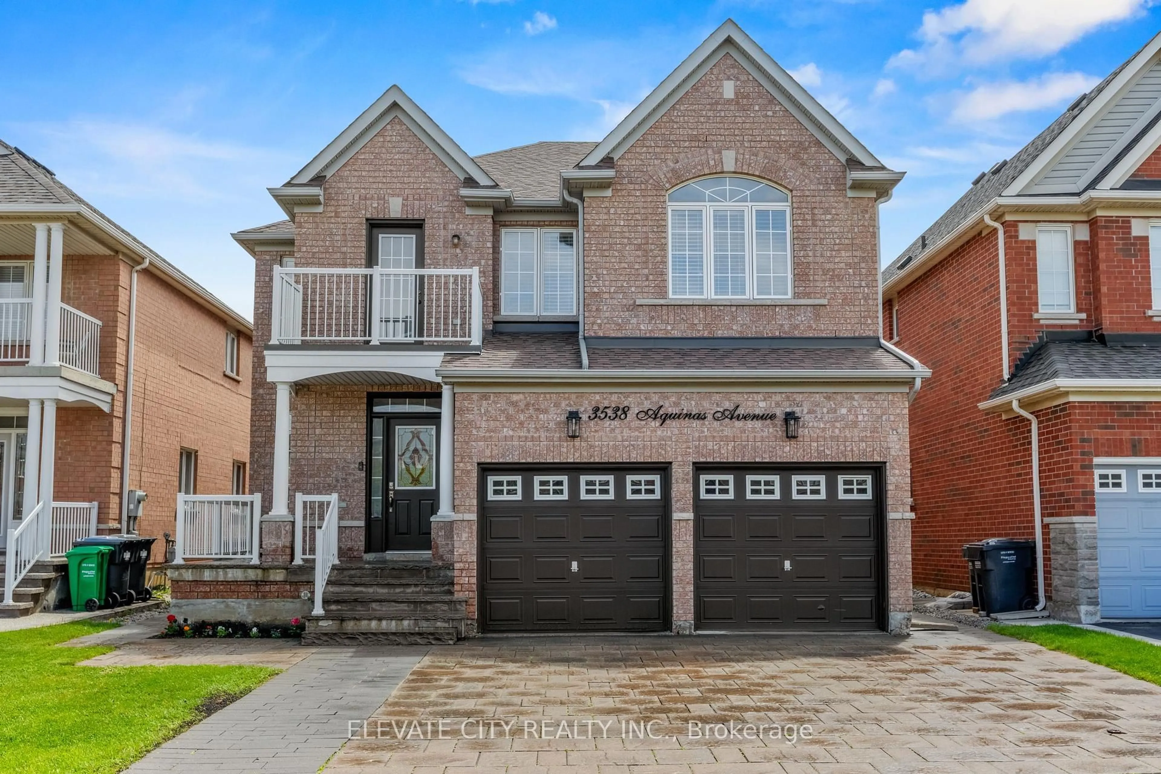 Home with brick exterior material, street for 3538 Aquinas Ave, Mississauga Ontario L5M 7L7