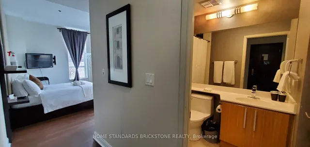 Additional property image - 50 Absolute Ave Unit 1106