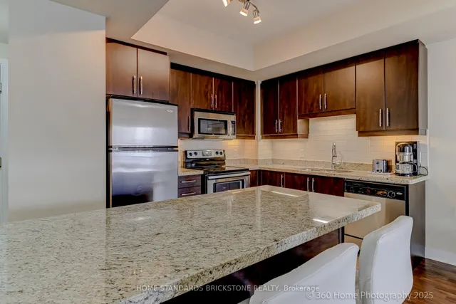 Additional property image - 50 Absolute Ave Unit 1106