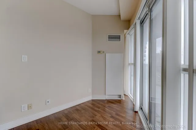 Additional property image - 50 Absolute Ave Unit 1106