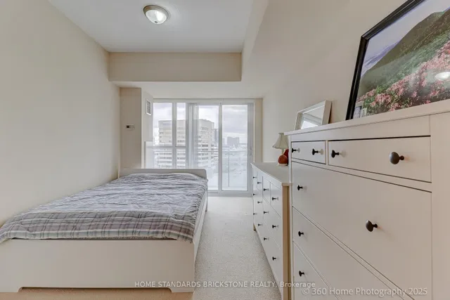 Additional property image - 50 Absolute Ave Unit 1106