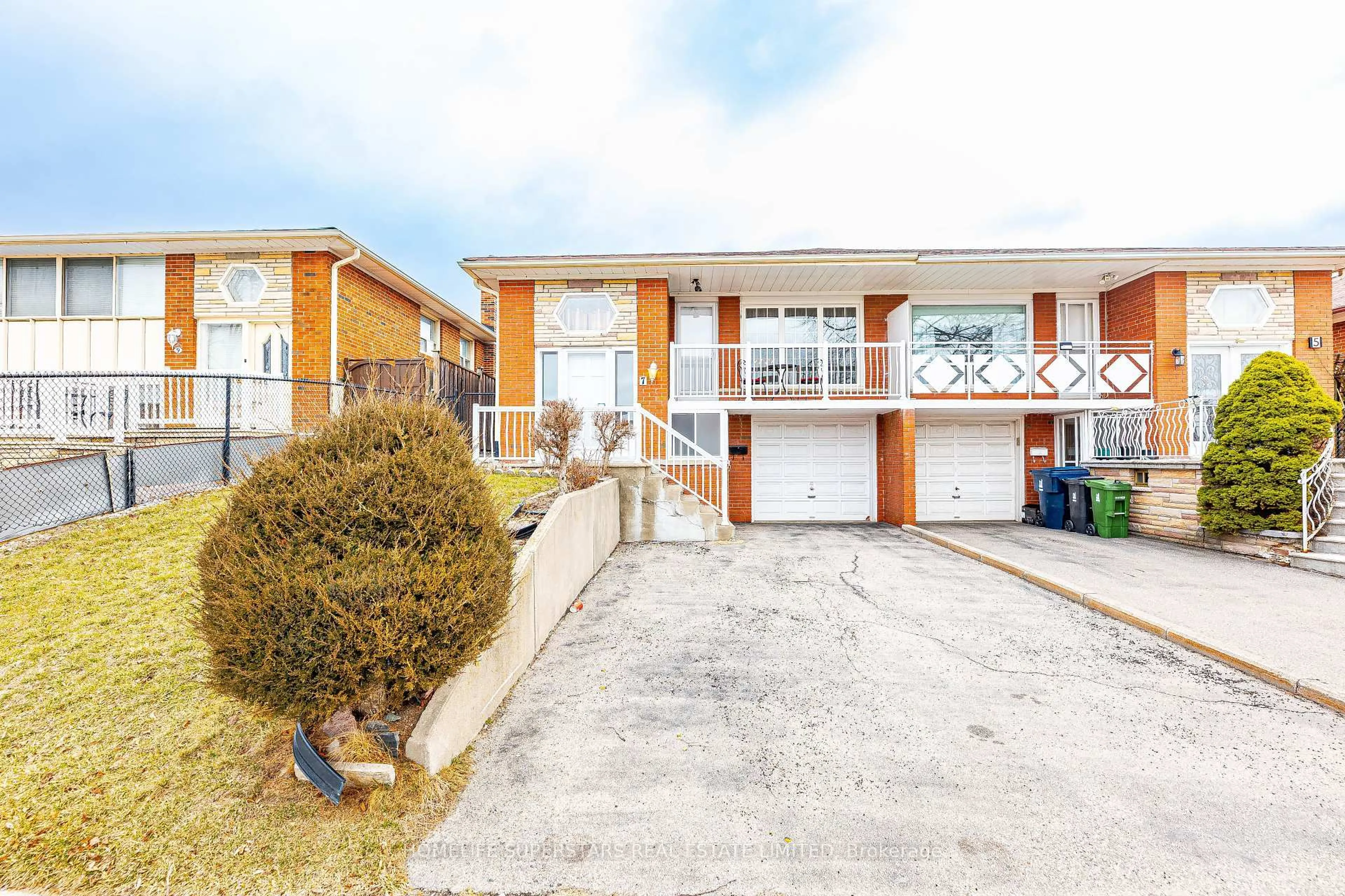 Unknown for 7 Benrubin Dr, Toronto Ontario M9L 2H3