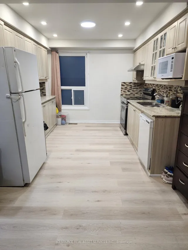 Additional property image - 66 Enmount Dr