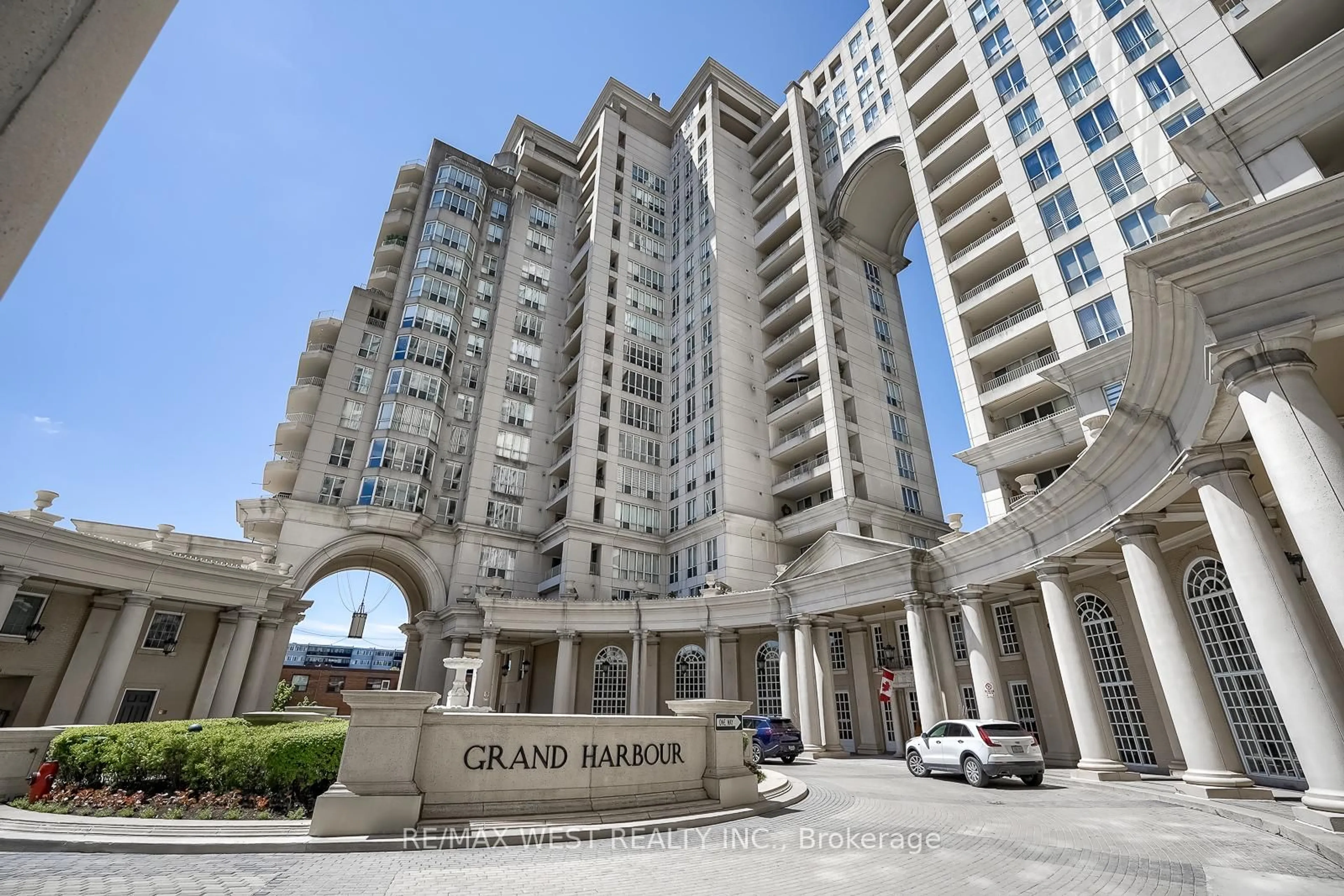 Unknown for 2285 Lake Shore Blvd #602, Toronto Ontario M8V 3X9