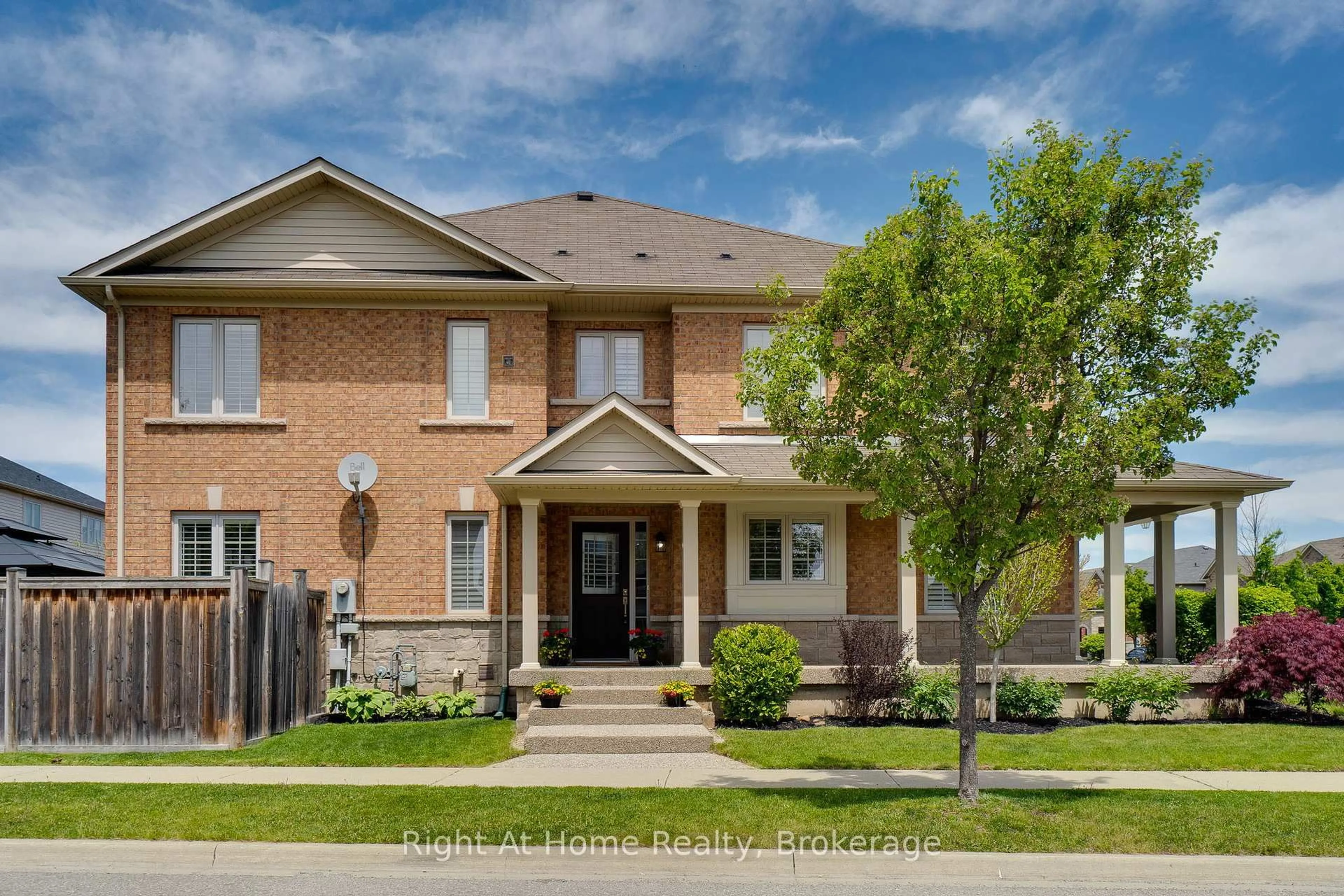 Home with brick exterior material, street for 4613 Thomas Alton Blvd, Burlington Ontario L7M 0L9