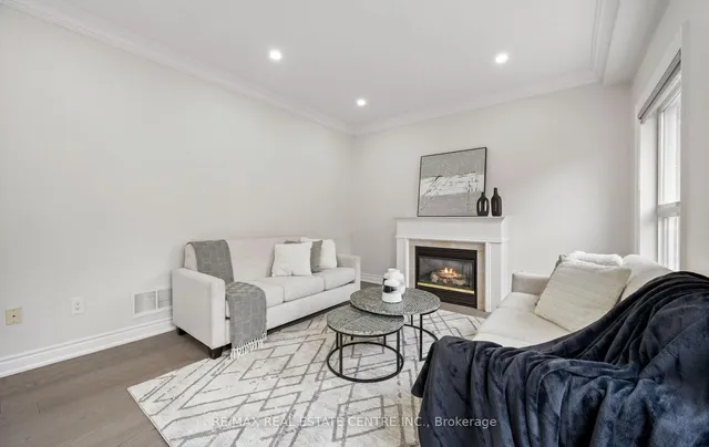 Additional image 38 of 50 Amboise Cres