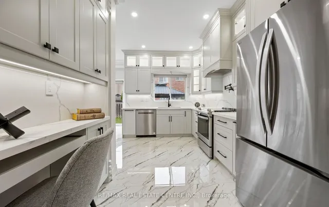 Additional image 29 of 50 Amboise Cres