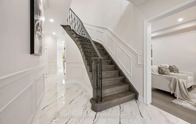 Additional image 23 of 50 Amboise Cres